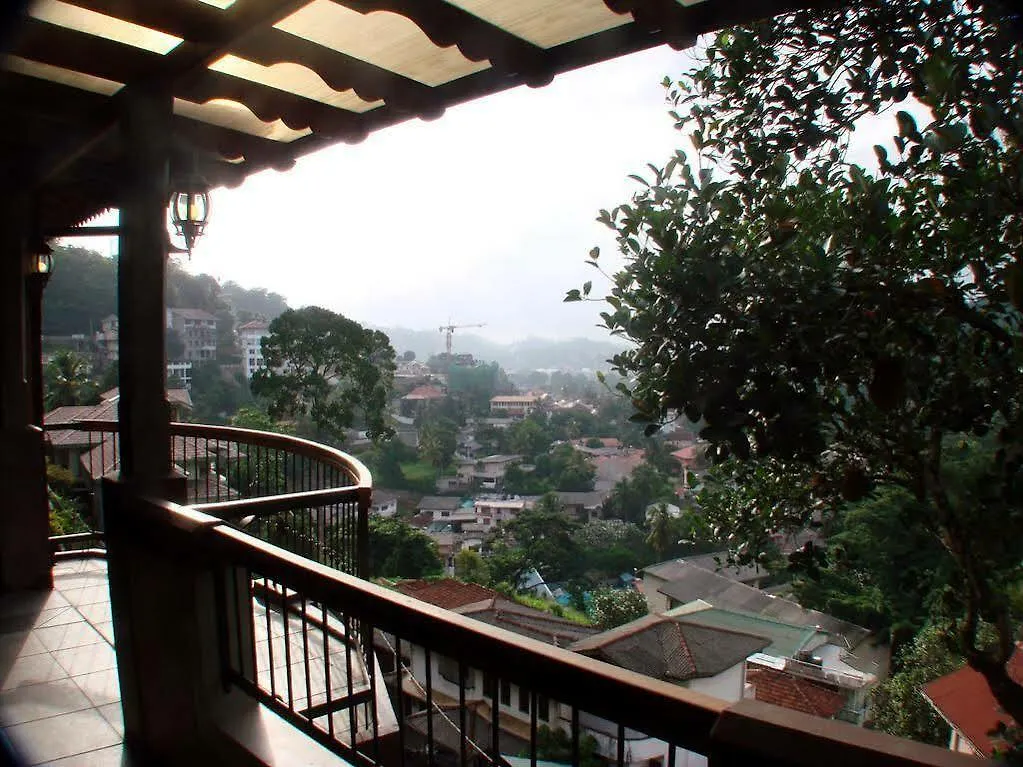 Piumara Residence Kandy Hotel